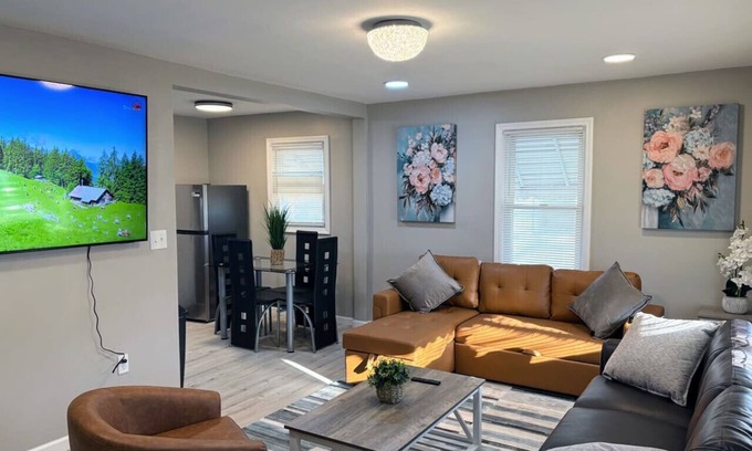 West Seneca Casa | Your Cozy Home Away From Home king bed, parking