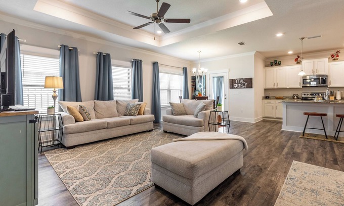 Northwest Pensacola Casa | Your Dream Comfy Home 4BR 2BA