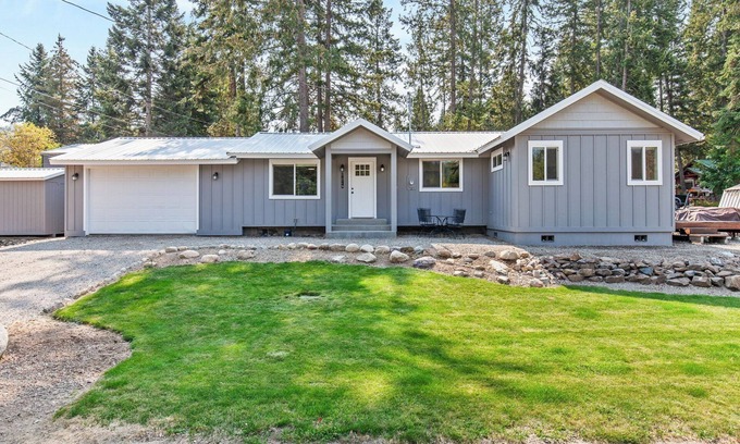Bayview Casa | Your gateway to fun on the water and in the woods!