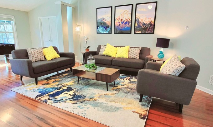 Buford Casa | ★ YOUR GEORGIA HAVEN (LARGE GROUP/KID-FRIENDLY) ★