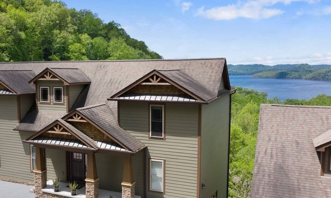 Silver Point Condominio | ♡ Your Happy Place Overlooking Center Hill Lake ♡