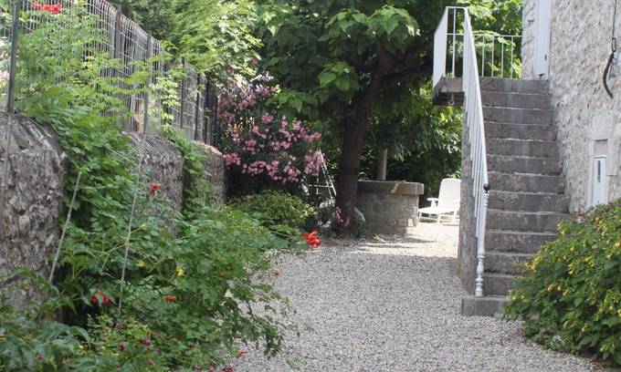 Ruoms Casa | Tus vacaciones en el sur de Ardèche. Hermoso amueblado de 70 m2 en RUOMS para 6/7