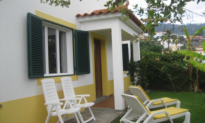 Imaculado Coracao de Maria Villa | Su casa lejos de casa - un gran chalet con jardín - 5 minutos del centro de la ciudad