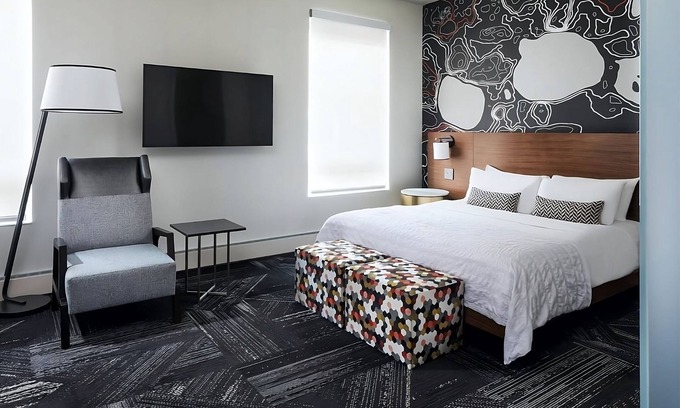 Downtown Minneapolis Hotel | Your Home Away From Home! 2 Modern Units, Pet-friendly Property, Onsite Parking!