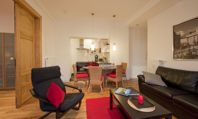 Mitte Apartamento | Your home in the heart of Trier (Bruchhausenstr. 13a!)