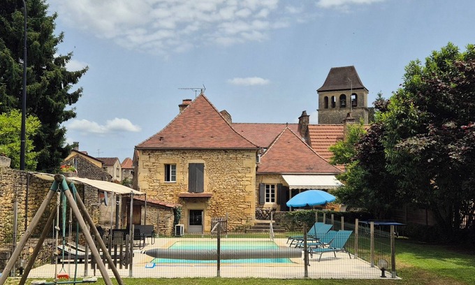 Prats-du-Perigord Casa | Su casa: La Villa de París