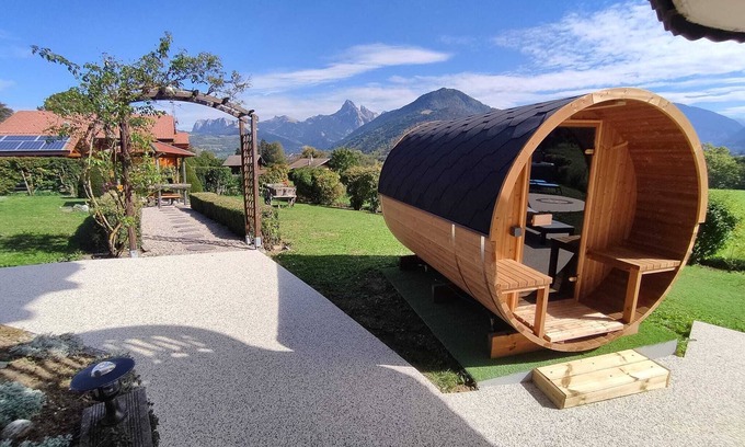 Vinzier Apartamento | Your mountain Alps vacation rental in an exceptional setting !