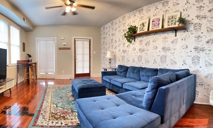 Milan Apartamento | Your New Orleans Awaits!