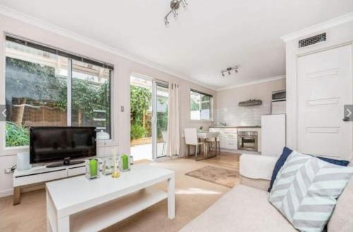 East Perth Casa | Your Oasis In The Heart Of East Perth