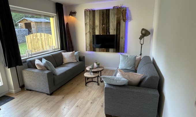 Schwalefeld Casa | Your own home in the Sauerland, relax if you can!