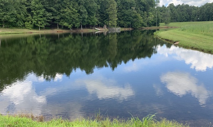 Muddy Pond Cabina | Cabaña aislada en la comunidad menonita cerca de Cookville, Crossville TN