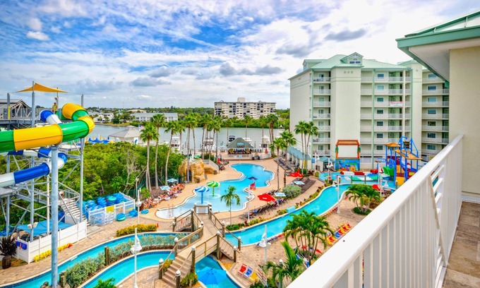Independence Square Condominio | Your Perfect Vacation! Beautiful 2BR, 2BTH Condo & 4 FREE Waterpark passes daily