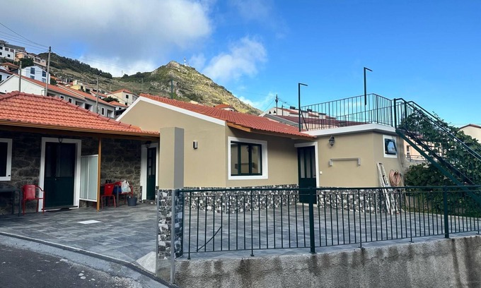 Machico Casa | Your retreat between turquoise shores and forested paths