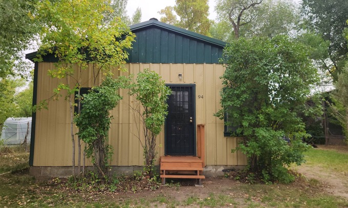 Maybell Casa | Your Rustic Retreat in the Heart of Northwest Colorado's Wild Beauty!