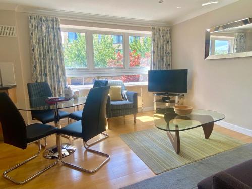 Cambridge Apartamento | Your Space Apartments - Market Rise