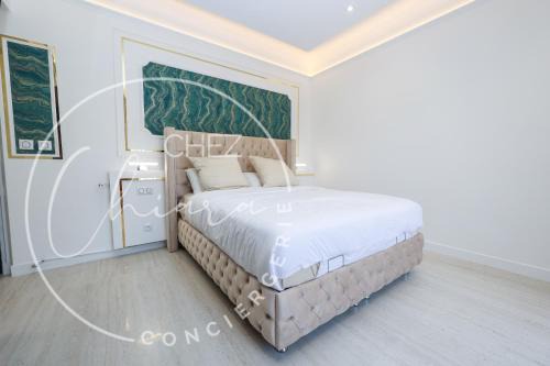 Faubourg-du-Roule Apartamento | Your suite Champs Elysées calm and stylish
