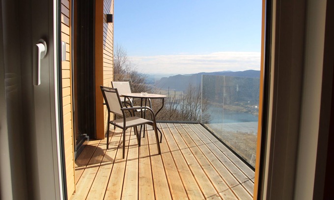 Bodensdorf Casa | Su casa soleada distancia sobre el lago