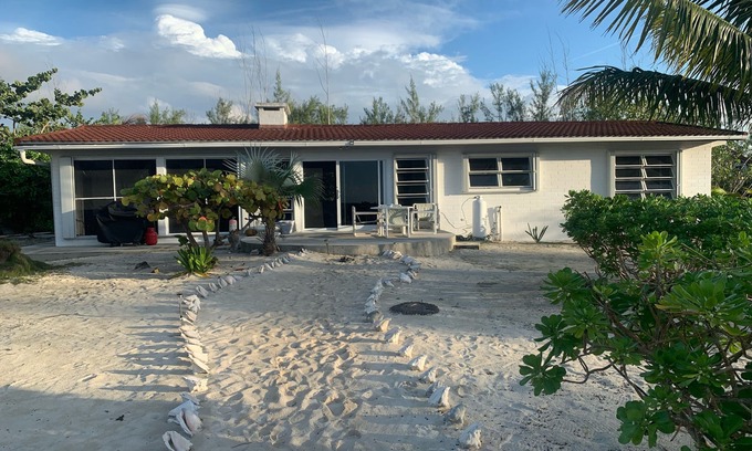 Morgan's Bluff Casa | ¡Tus vacaciones frente a la playa tropical!
