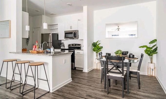 Orange Park Apartamento | Your Urban Oasis Near Navy Base