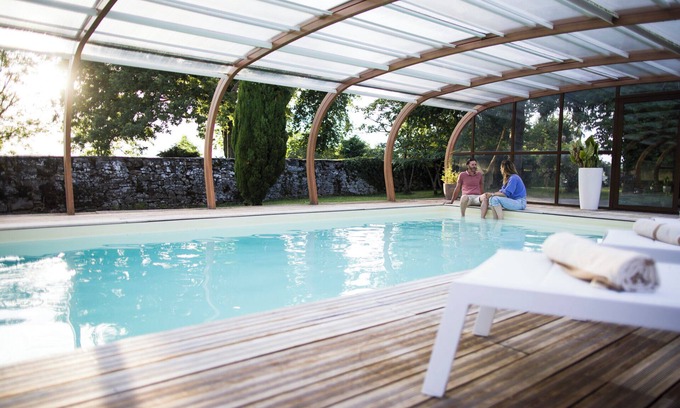 Martin Casa | Le Salvignol, su casa de vacaciones con piscina privada y spa en plena naturaleza del Aveyron