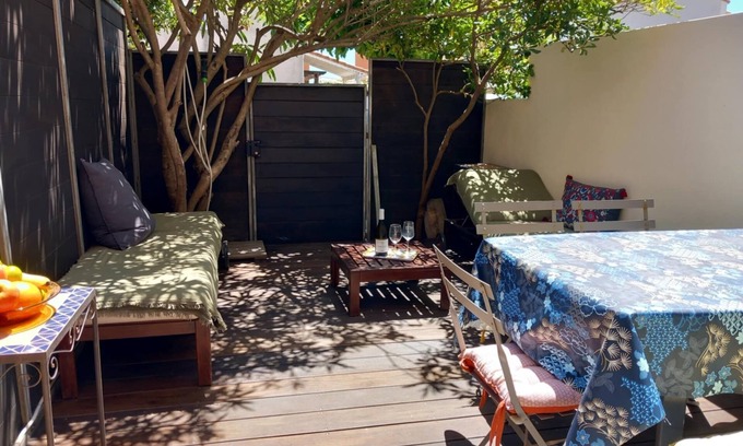 Frontignan Casa | ¡Sus vacaciones arrojan 30 metros de la playa!