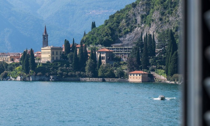 Fiumelatte Apartamento | Your window on Varenna-Como-.