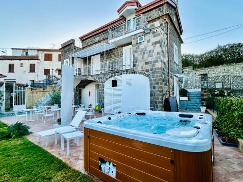 Sant'Agata sui Due Golfi Casa | YourHome - Relais Loggia Li Galli