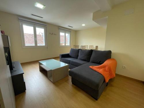 Ourense Apartamento | YourHouse Maca I