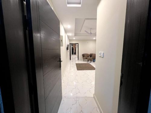 Fatehjang Apartamento | Yousafzai property and real estate
