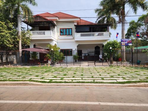 Siem Reap Casa | Youth's Dream Fulfillment Association