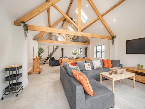 Marchwiel Casa | Ysgubor Caemai