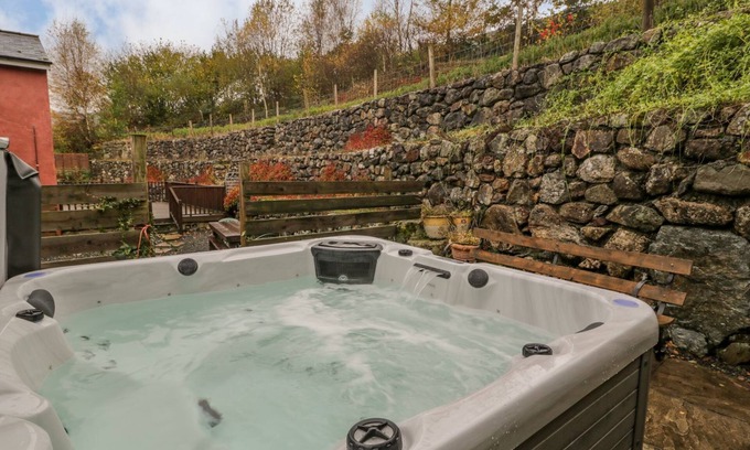Dinas Mawddwy Cabaña | Ysgubor