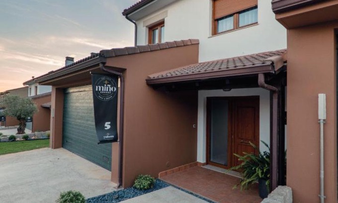 Mino Casa | Yuhom, casas con alma. Xacedos 5