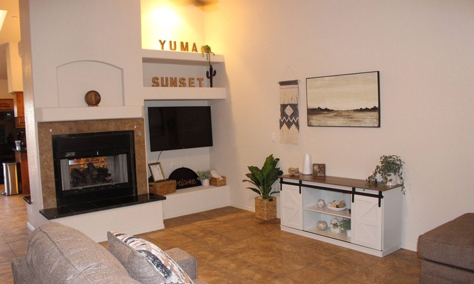 Yuma Casa | Yuma Sunset Villa I Ideal For Long Stays