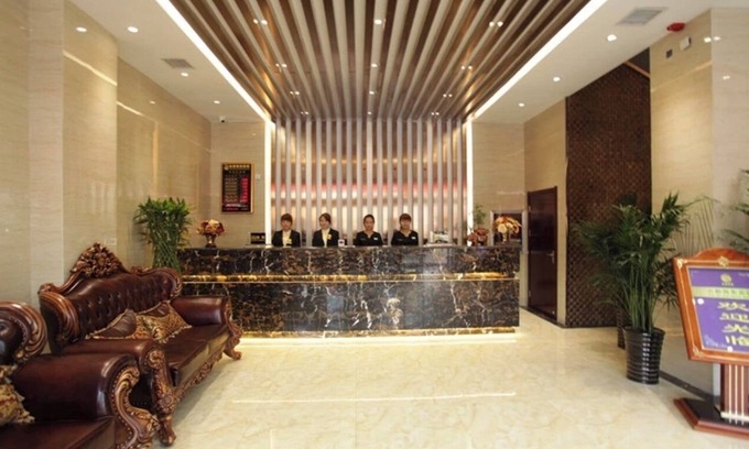 Qindu Qu Cama Y Desayuno | Yundu Business Hotel
