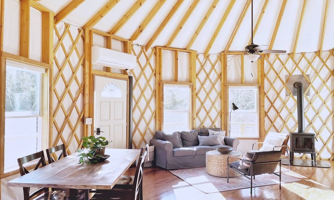 Lexington Casa | Yurt at Stillhouse Farm *Wifi *Creek *Private *Less than 5 miles from VMI + W&L