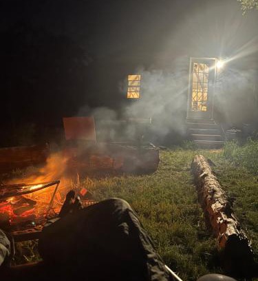 Lindale Otro | Yurt on 14 acres w spring fed creek
