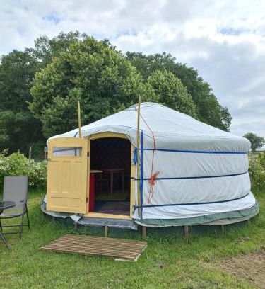 Vierakker Otro | Yurt 't Steppenhuisje