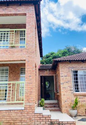 Hazyview Casa | Yvee Guesthouse