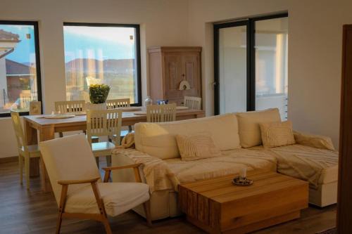Odorheiu Secuiesc Apartamento | Zöld Liget Apartman House
