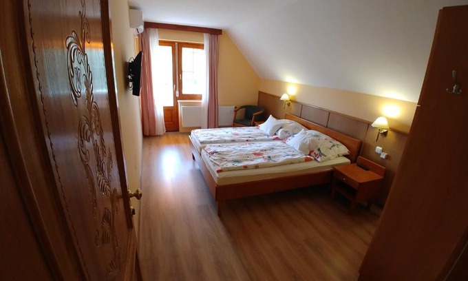 Gyenesdias Apartamento | Zöld sziget Apartmanház