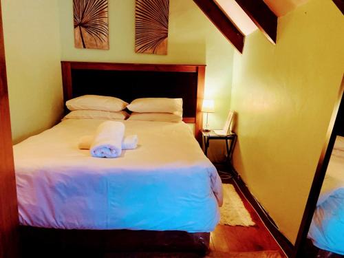 West Beach Casa | Zagorski’s Bed and breakfast