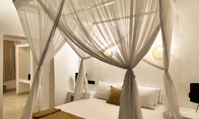 Stone Town Hotel | Zanzi House
