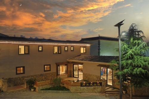 Shangri-La Casa | Zemulong Inn - Shangri-La, Dukezong Ancient Town, Moonlight Plaza