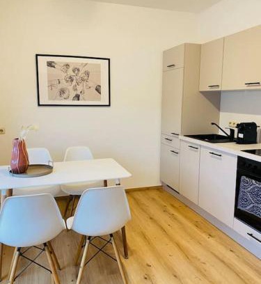 Micheldorf in Oberoesterreich Apartamento | Zentrale Wohnung mit Blick auf Burg Altpernstein