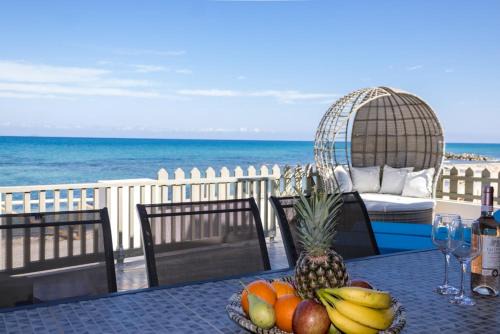 Kokkini Chani Apartamento | Zen Beachfront Apartment