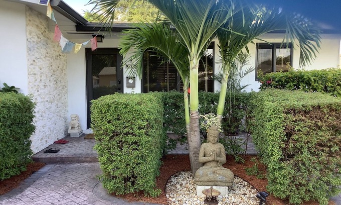 Liberty City Casa | Zen Garden