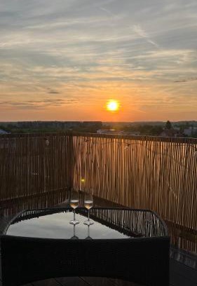 Sector 1 Apartamento | Zen Sunset Loft