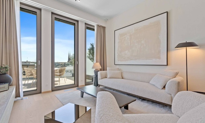 Ville Haute Apartamento | Zenit Royal - Penthouse City Skyline & Concierge