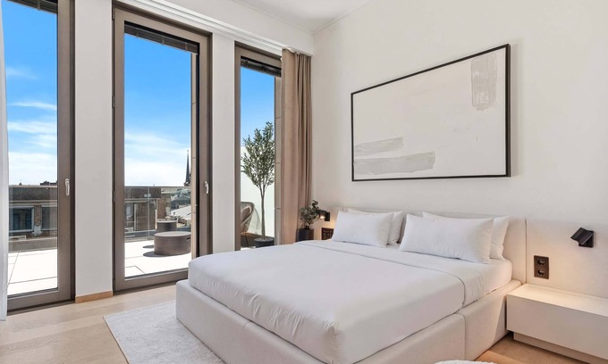 Ville Haute Apartamento | Zenit Royal - Penthouse City Skyline & Concierge